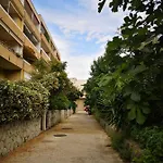 Апартаменты Hidden Oasis Luxury *